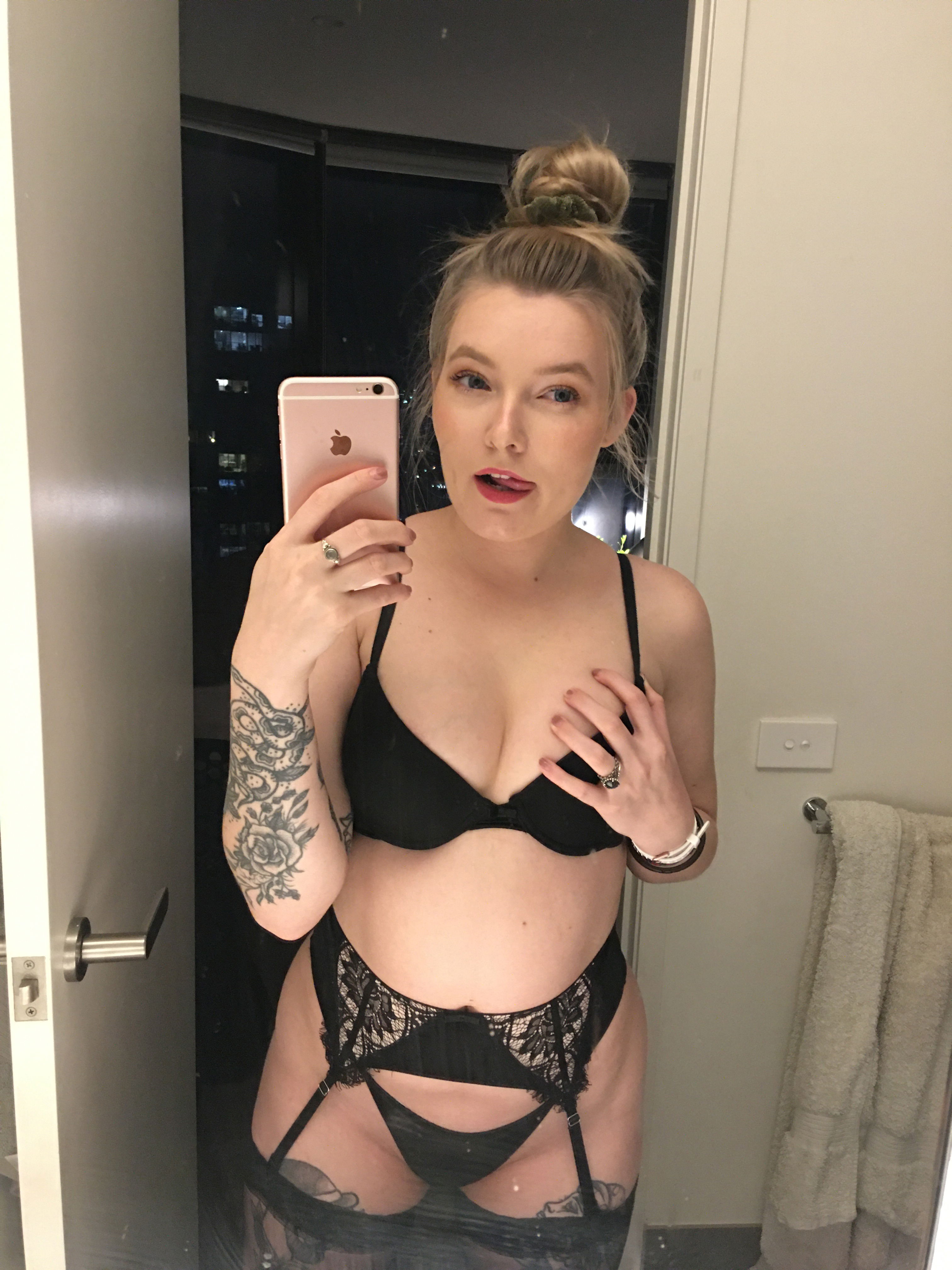 Zhou Yiqin: From Obscurity To OnlyFans Sensation