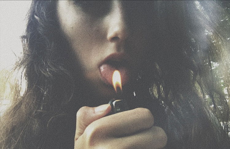 𝖕𝖔𝖔𝖗 𝖑𝖎𝖑 𝖙𝖍𝖎𝖓𝖌 🖤 profile avatar