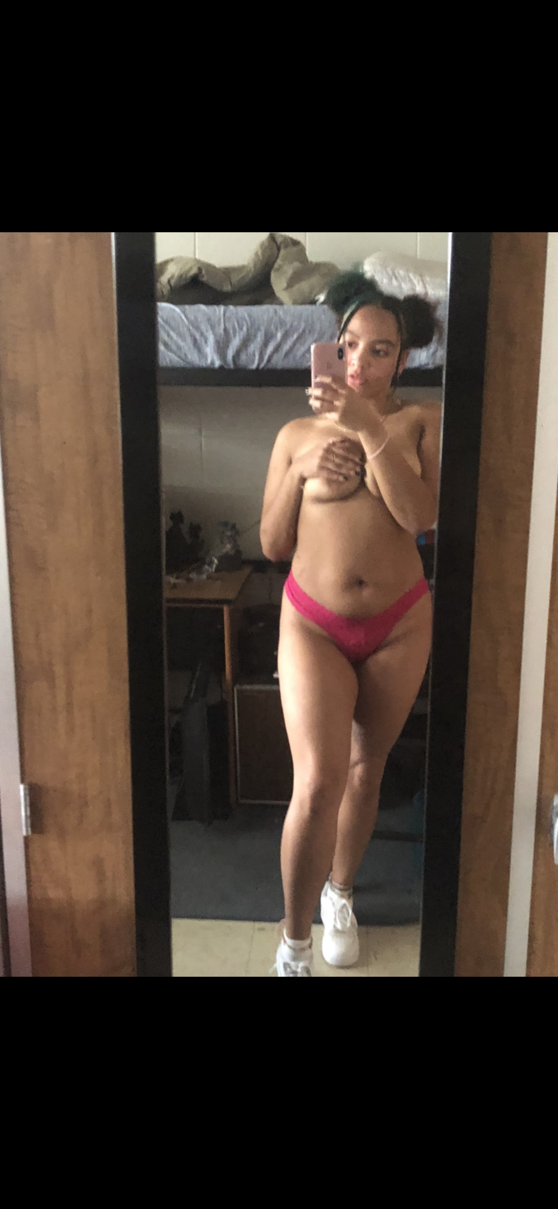 about model image about model image
