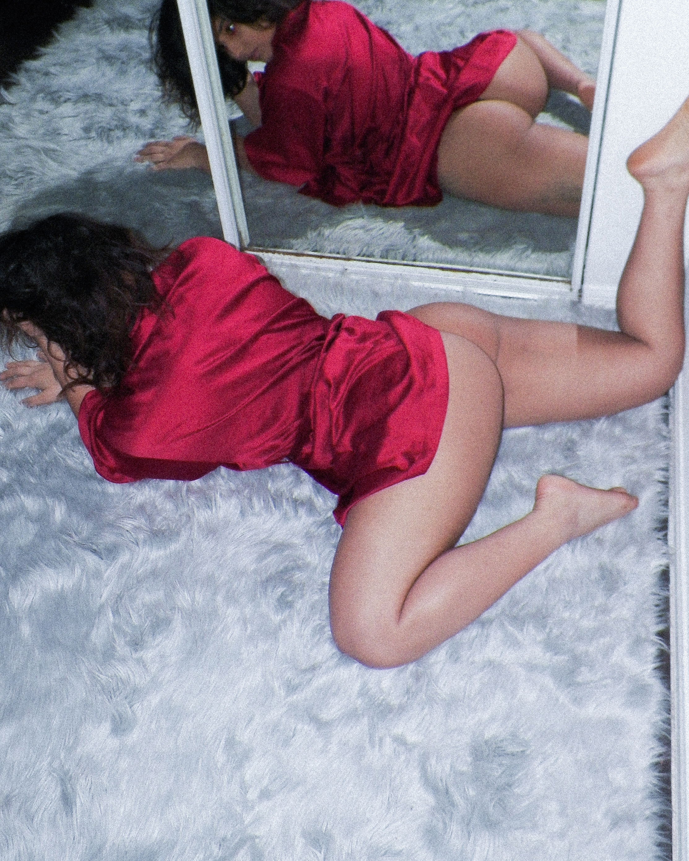 about model image about model image