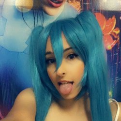 Maria-chan profile avatar