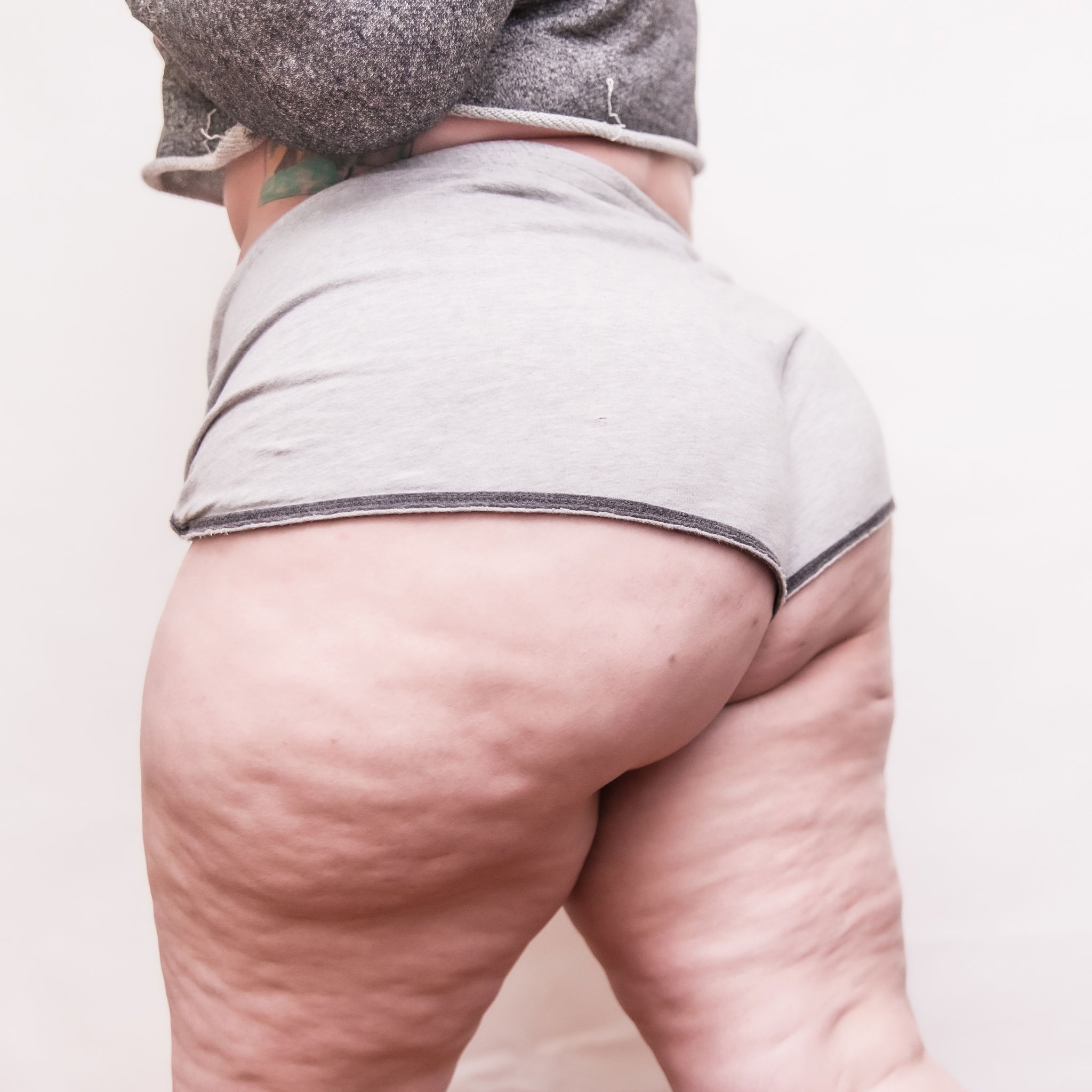 about model image about model image